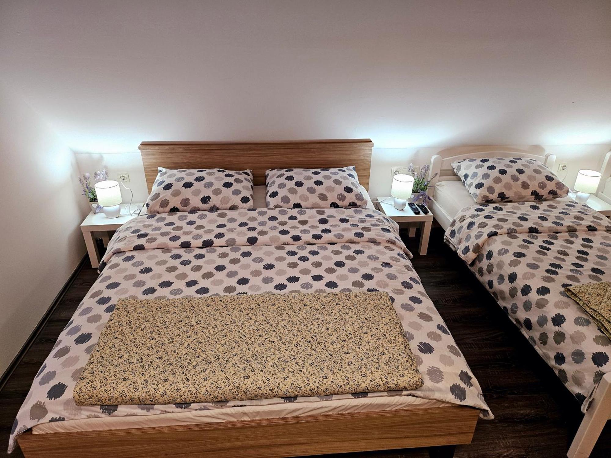 Guest House Lisina Poljanak Luaran gambar